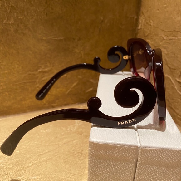PRADA ladies mini baroque sunglasses in brown - Picture 4 of 8
